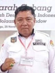 Ketua DPC Apdesi Bolmong Felix Rapar