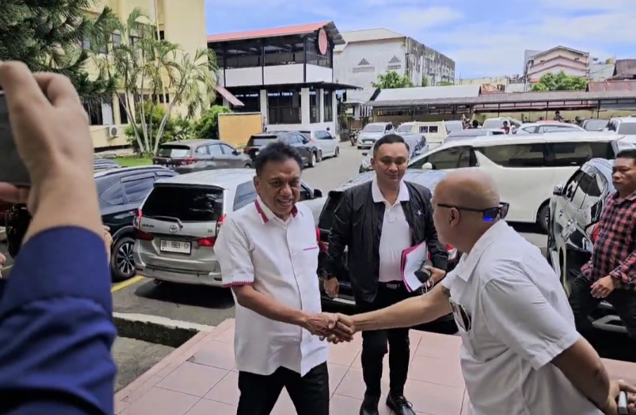 Olly Dondokambey Diperiksa Penyidik Tipidkor Polda Sulut Terkait Kasus Dana Hibah GMIM