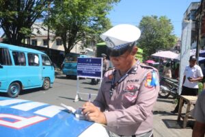 Sepekan Operasi Patuh Samrat 2025, Polda Sulut dan Jajaran Jaring 3.978 Pelanggaran. (foto/ist)