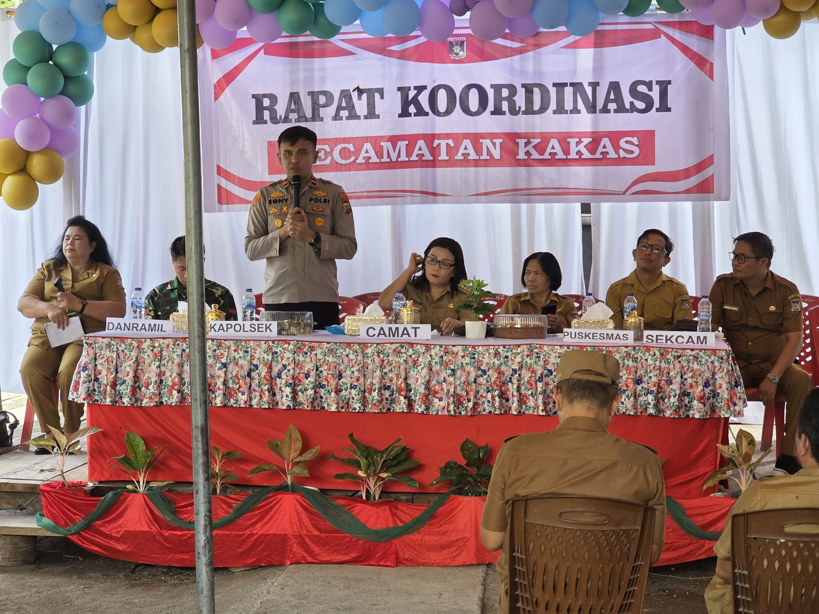 Jelang Pilhut di Kecamatan Kakas, Kapolsek Ipda Fegy Lumantow Minta Desa Jaga Stabilitas Kamtibmas