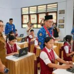 Joune Ganda dan Kevin Lotulung Kawal Langsung Pelaksanaan TKA SD di Minut