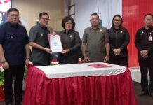 Paripurna LKPJ 2025, Bupati Joune Ganda Sambut Baik Rekomendasi DPRD