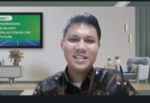 Mahasiswa Polimdo Ikuti Kuliah Tamu Energi Terbarukan, Bahas Potensi PLTS di Indonesia